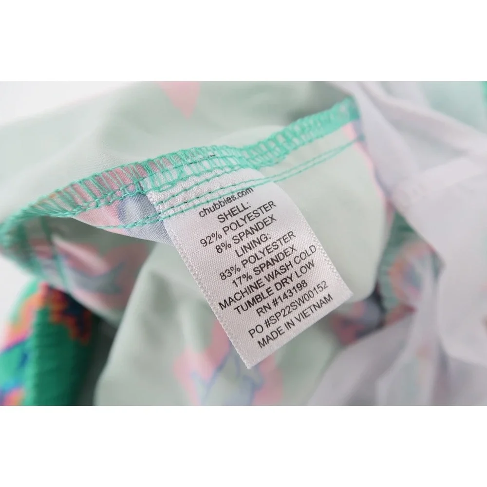 Chubbies‎ The Apex Swimmers Swim Trunks Mens Medium Shark Print 5.5 Inseam